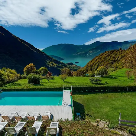 木屋 Beautiful Chalet With Swimming Pool In Lombardy 马罗内