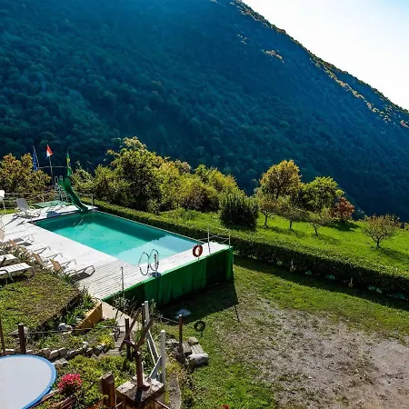木屋 Beautiful Chalet With Swimming Pool In Lombardy *